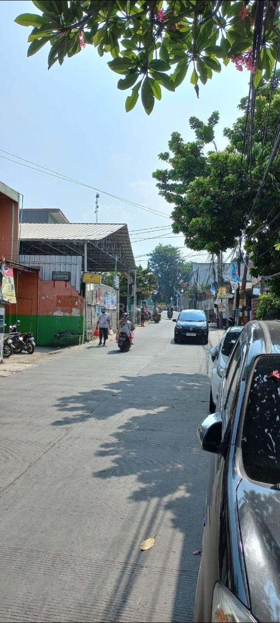 Tanah Luas Pinggir Jalan Raya Di Cileduk Raya Tangerang