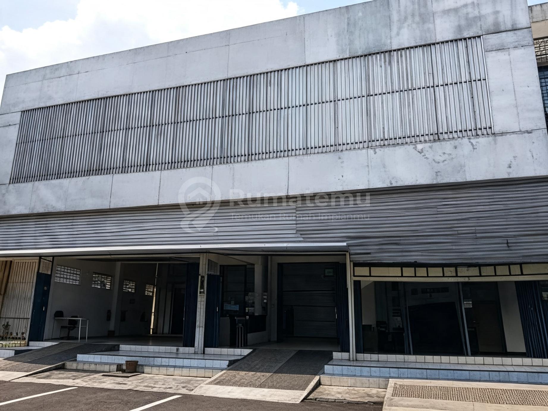 Dijual Cepat 3 Ruko Gandeng Hybrida bisa Buat Usaha