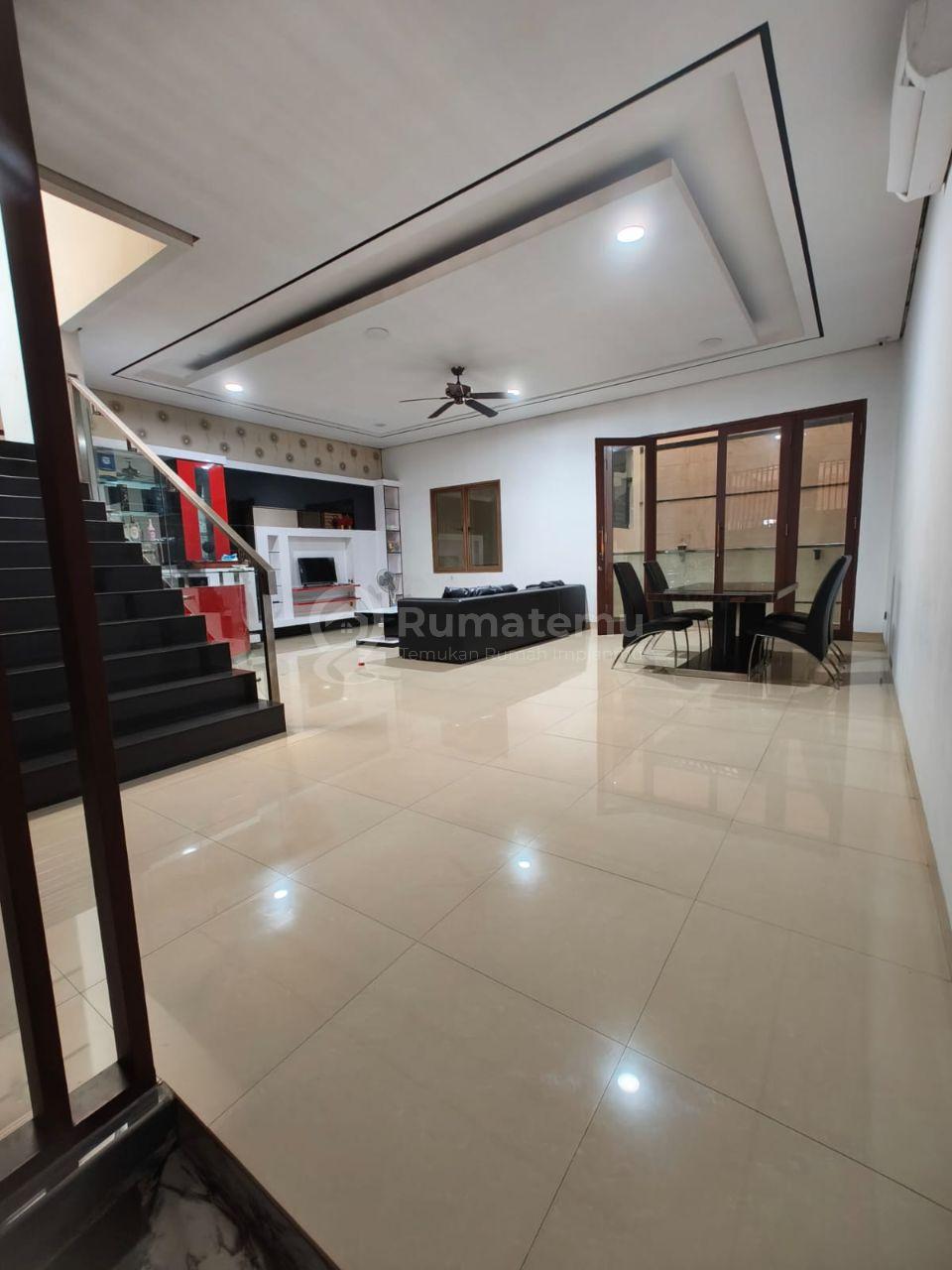 RUMAH DI CAMAR PIK 1