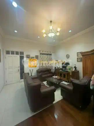 Rumah Bagus Tanah Luas Dalam Komplek di Rawamangun Jakarta Timur