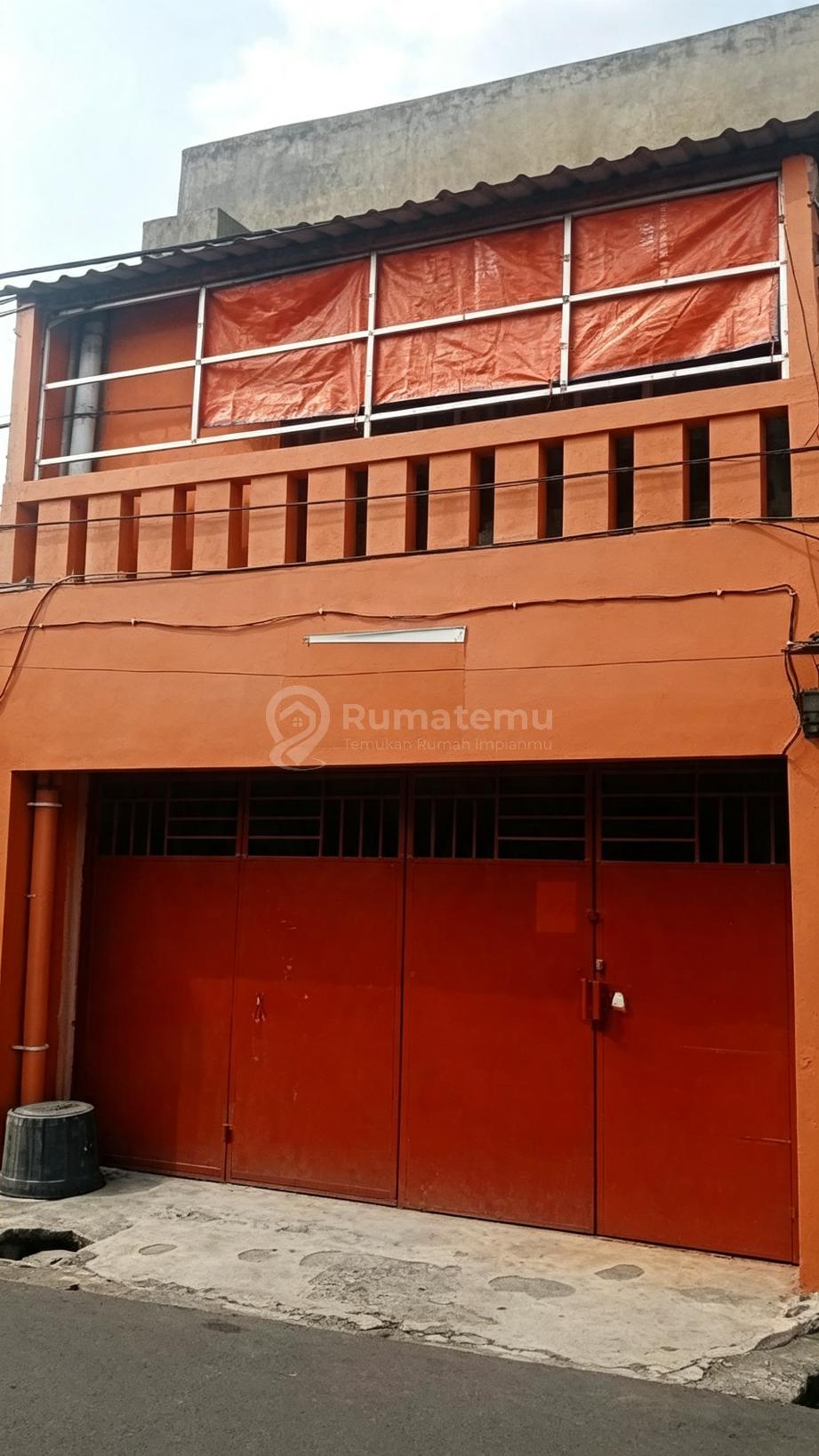 Dijual rumah Kos strategis Lokasi aman dari banjir di Rawajati, Pancoran Jakarta Selatan