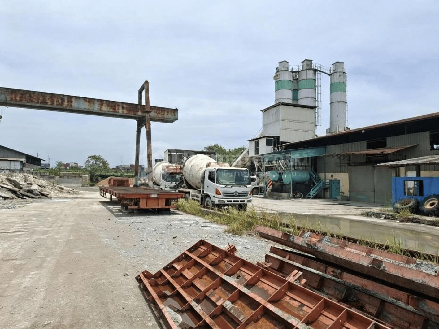 Dijual Tanah di Cakung Cilincing 4 Ha Full Cor Beton HARGA DI BAWAH NJOP NEGO SAMPAI JADI