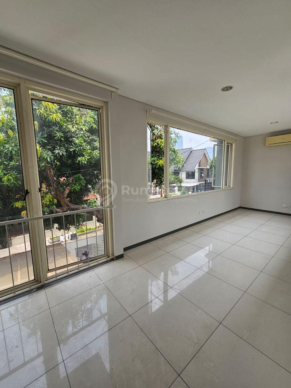 DISEWAKAN RUMAH UTK RESIDENCE DAERAH KEBAYORAN BARU