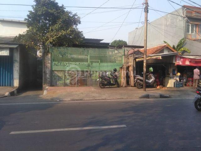 Ruang usaha di Jalan Raya bks workshop di Kedoya. 20004