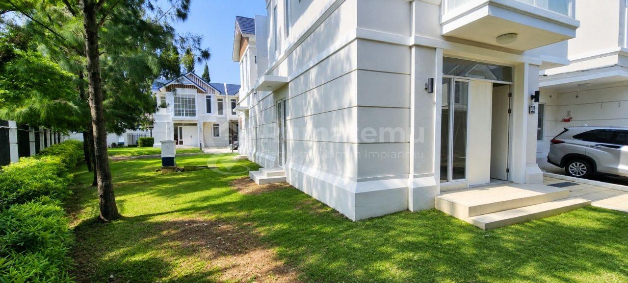 Rumah Lavon Lavisa Hoek Siap Huni