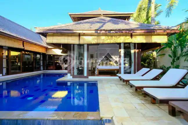 Rv-3059 Luxurious Freehold Villa In Seminyak - 2 Minutes To Beach