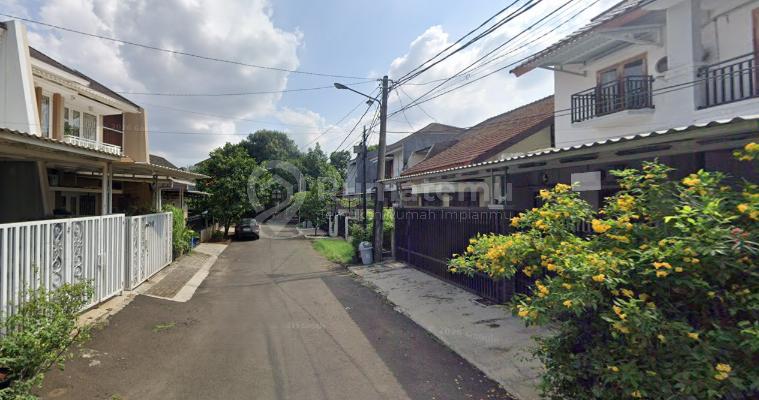Rumah Melati Mas. 2 Lantai. 10X20. Jalan 2 Mobil. Siap Huni
