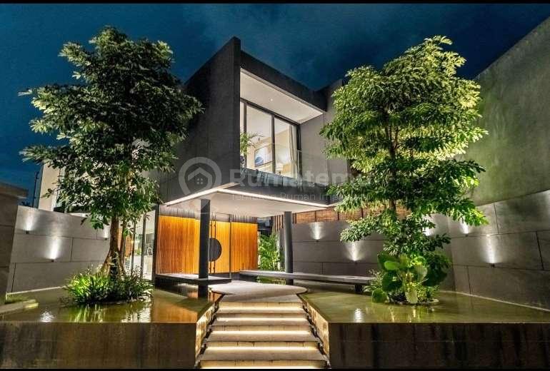 FIVE STAR LUXURY 5 BEDROOMS VILLA LOCATION STRATEGIC AT PERERENAN CANGGU