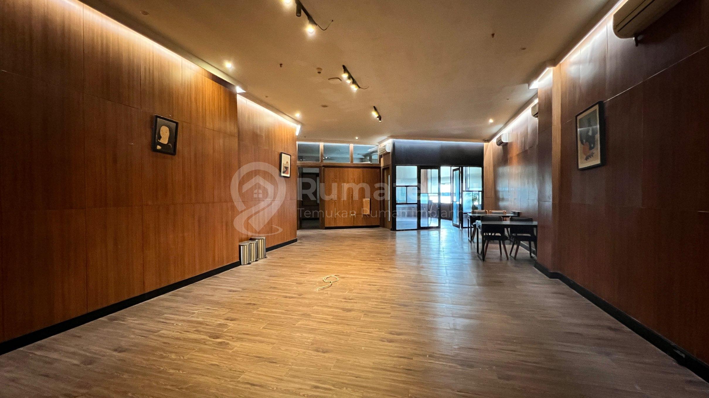 Office Unit di Bellagio Mega Kuningan Disewakan