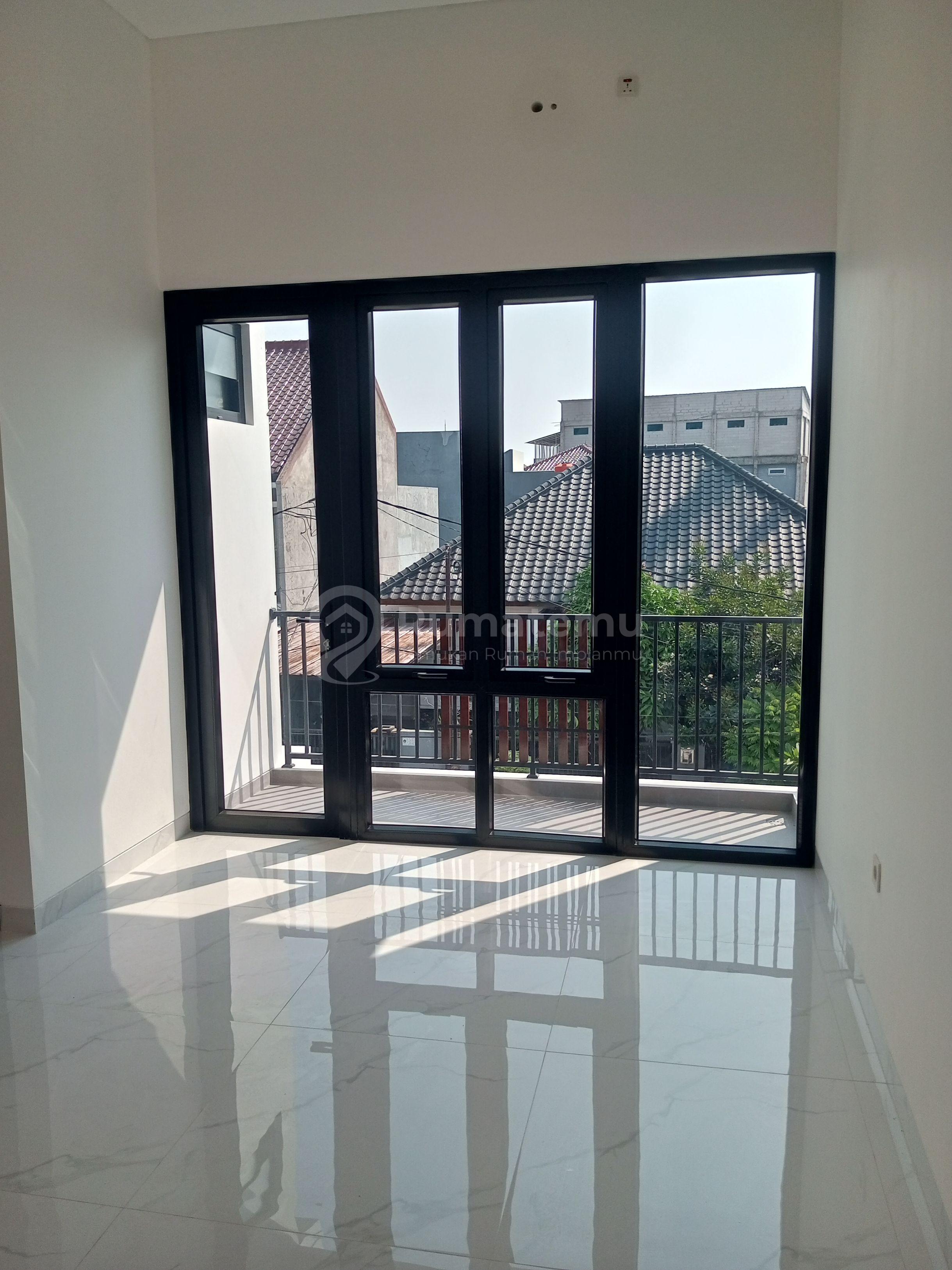 Dijual Rumah Baru Di Pondok Kelapa Jakarta Timur