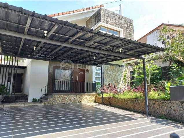 Rumah SIap Huni Full Furnish dekat Taman Budaya Sentul City