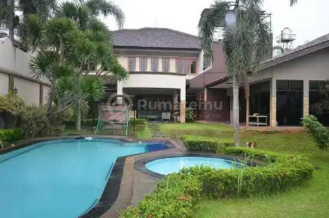 Di jual  Rumah Mewah di Bukit Permai Cibubur, Jakarta Timur