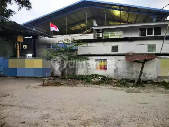 Dijual Cepat Gudang Dalam Kawasan Gudang & Industri di Raya Daan Mogot, Tangerang 1.700 M2 Bagus Shmatu Ceper