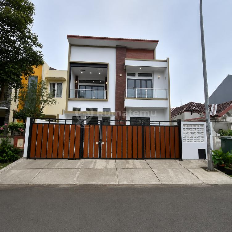 Rumah 2 Lantai Baru Siap Huni Bisa Kpr Strategis Kencana Loka Bsd
