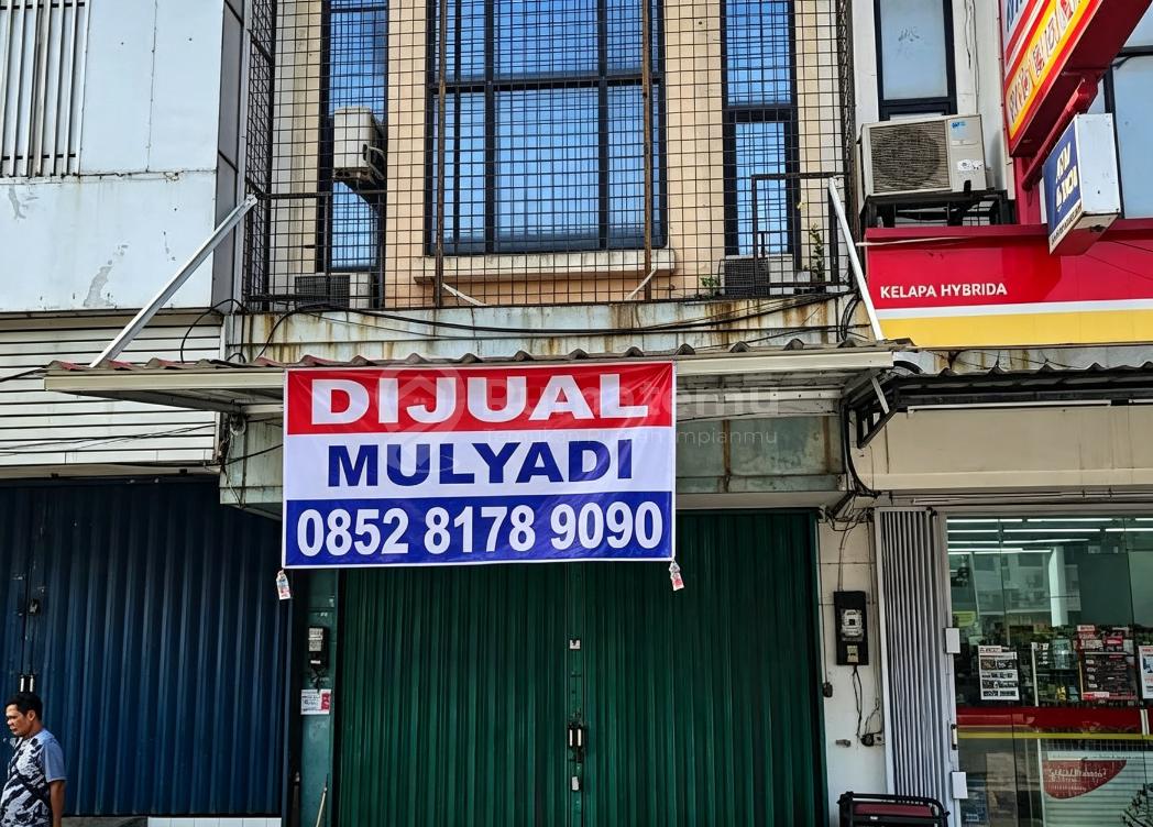 DIJUAL! Ruko 2 lantai di Jalan Hibrida Raya ini adalah pilihan terbaik untuk Anda! KELAPA GADING AKSES PARKIR MUDAH