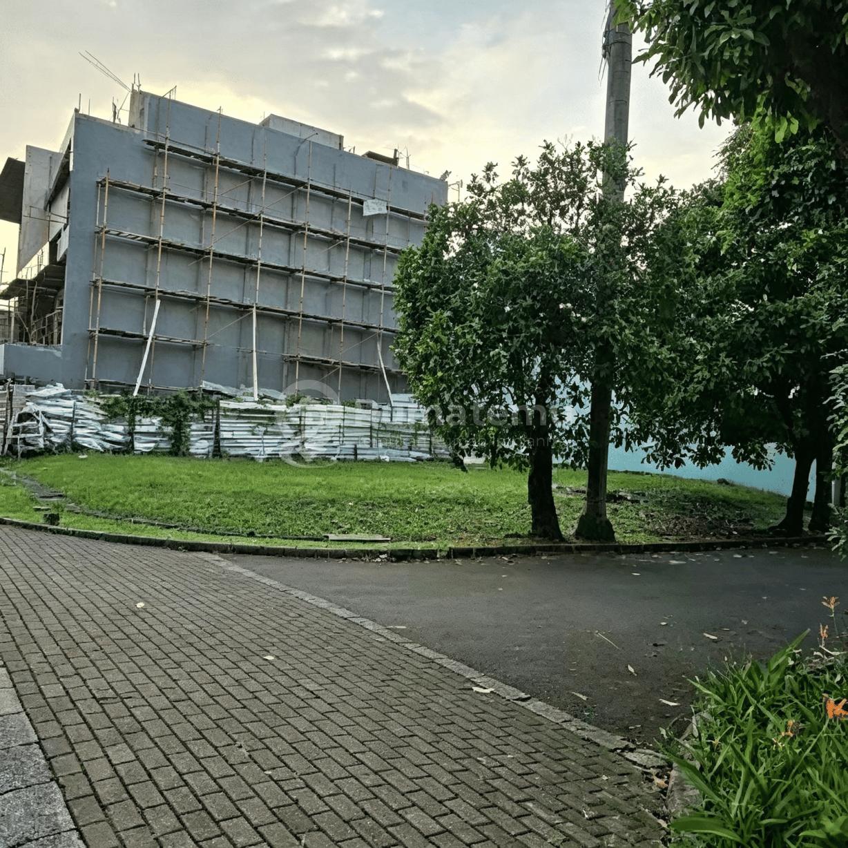 Dijual Kavling Anggrek Loka Lokasi Boulevard Hadap Selatan