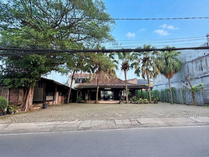 Tanah Komersial Bonus Bangunan Ragunan Jagakarsa Jakarta Selatan