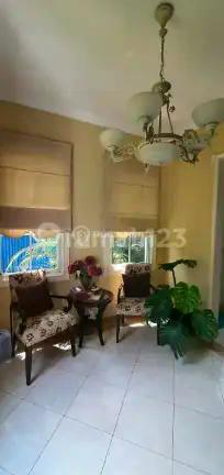 Dijual Rumah Siap Huni di Alamsutera