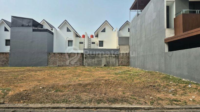 Kavling Strategis di Metland Menteng Cakung, LT 200 m², Hadap Selatan, PPJB Siap AJB