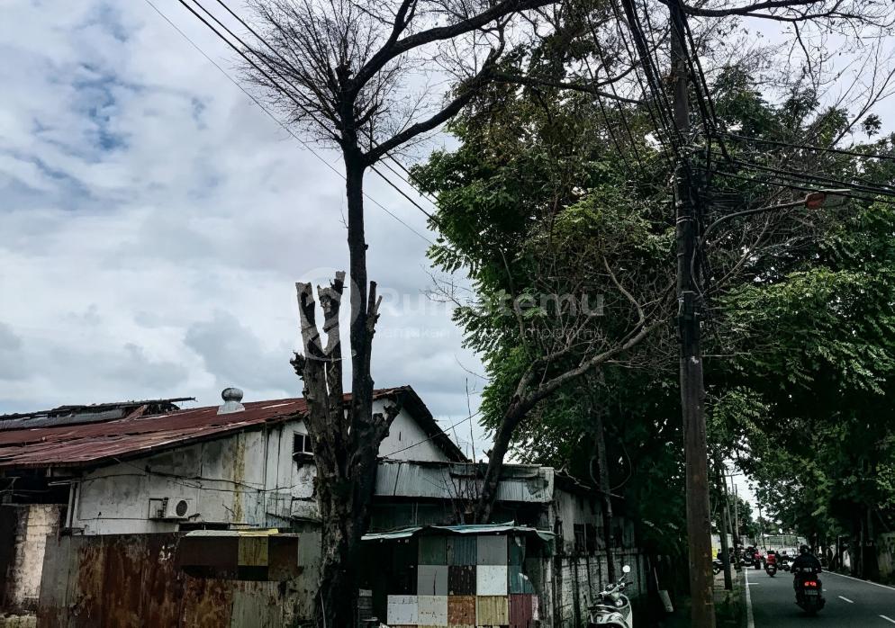 Gudang Murah Hitung Tanah Disemanan Kalideres Jakarta Barat