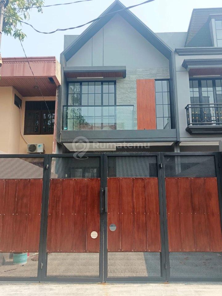 Rumah Brandnew Siap Huni 3 Bulan Finishing 2Lt di Meruya