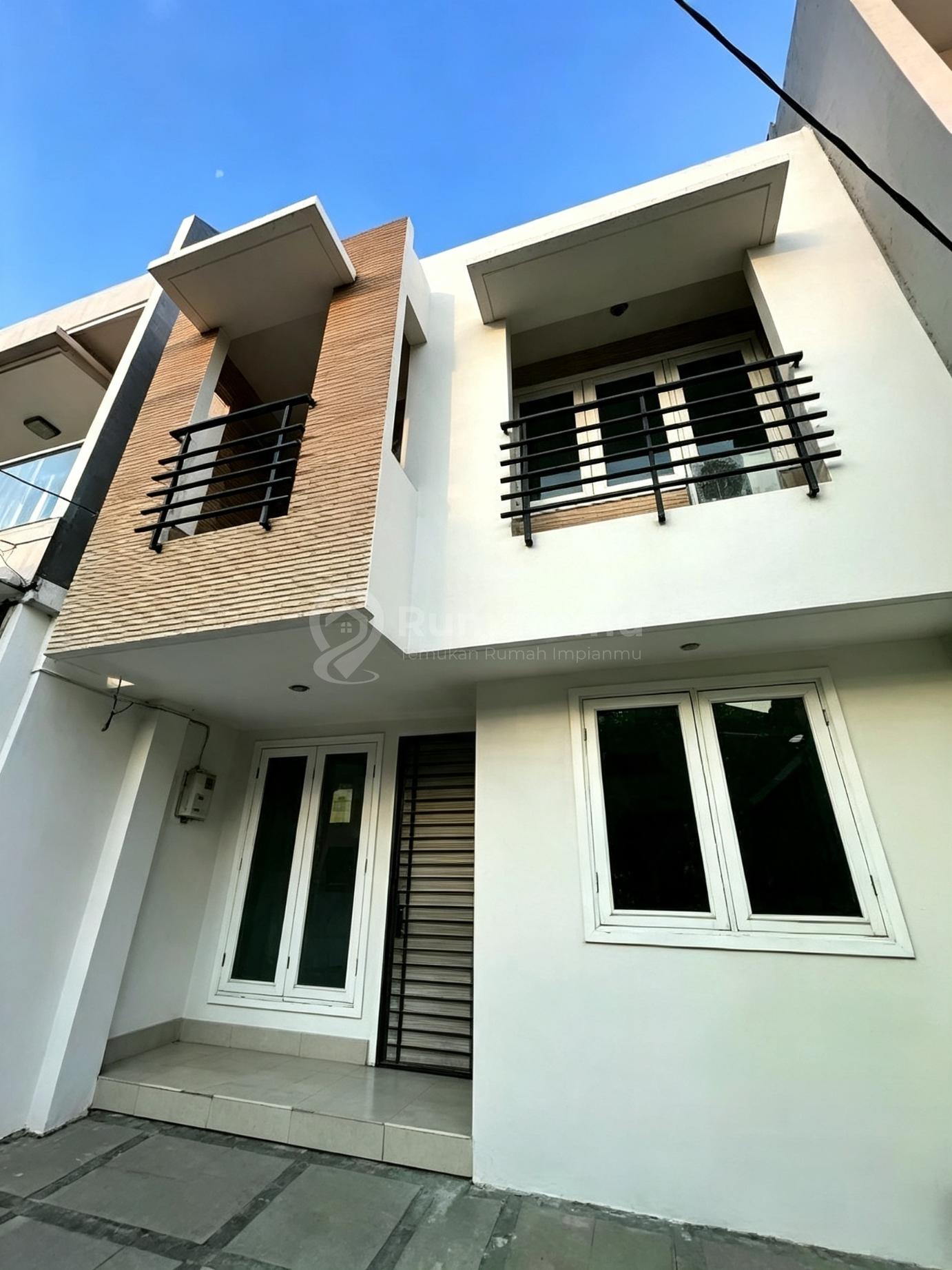 Jual Rumah 2 Lantai di Citra Garden 1 Jakbar