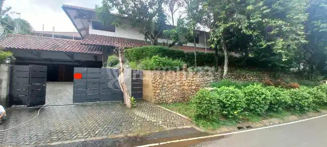 Hunian Eksklusif Bukit Golf Pondok Indah | Hook, Hadap Utara