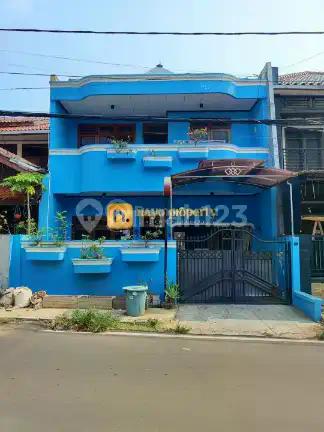 Rumah Pinggir Jalan Utama Dalam Komplek Di Pondok Kelapa