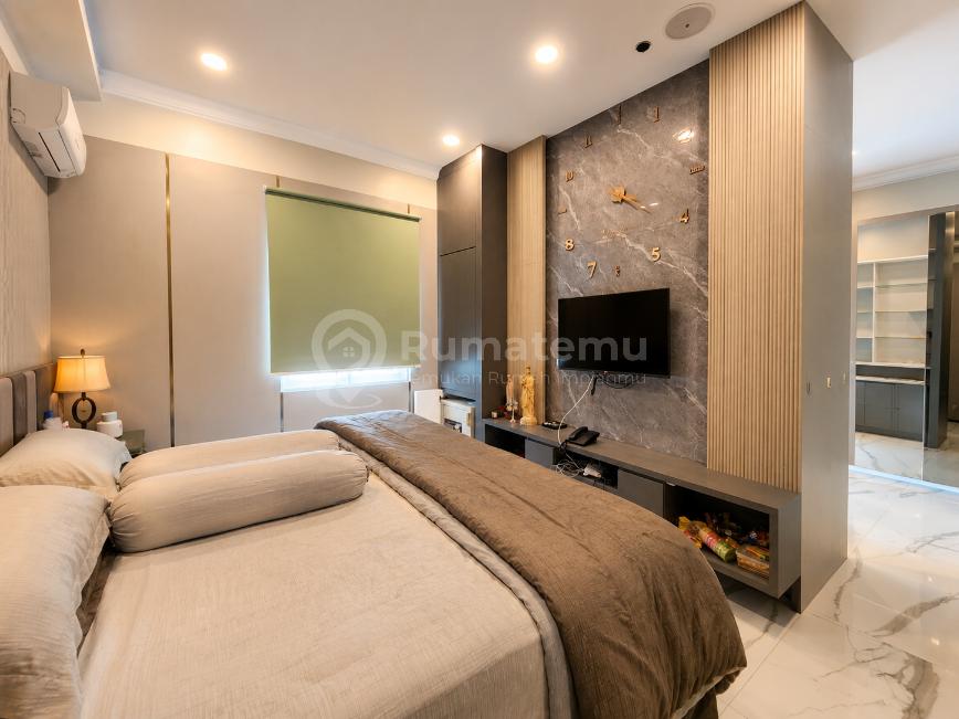 RUMAH GRIYA PERMATA DESIGN MEWAH FURNISH CIPONDOH TANGERANG