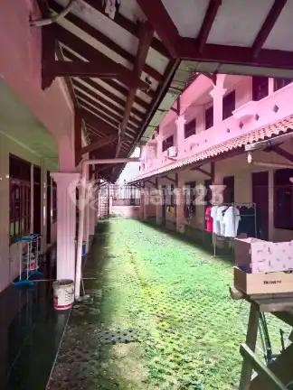 Tanah Berikut Bisnis Kos-Kosan Dekat Universitas Indonesia