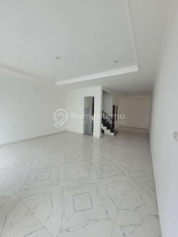 Dijual Rmh Minimalis & Modern, Janur Kuning, Kelapa Gading