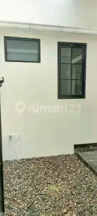 Rumah Baru 1 Lantai Cantik Siap Huni Strategis Kencana Loka Bsd