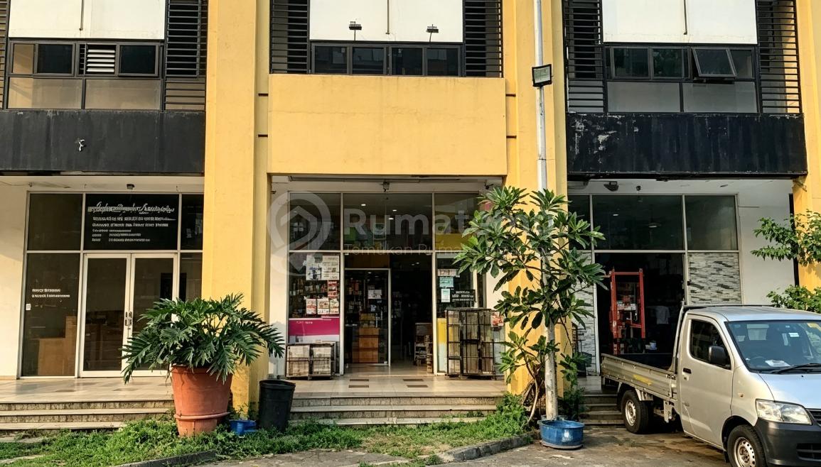DIJUAL Ruko Petshop aktif nempel di Mall