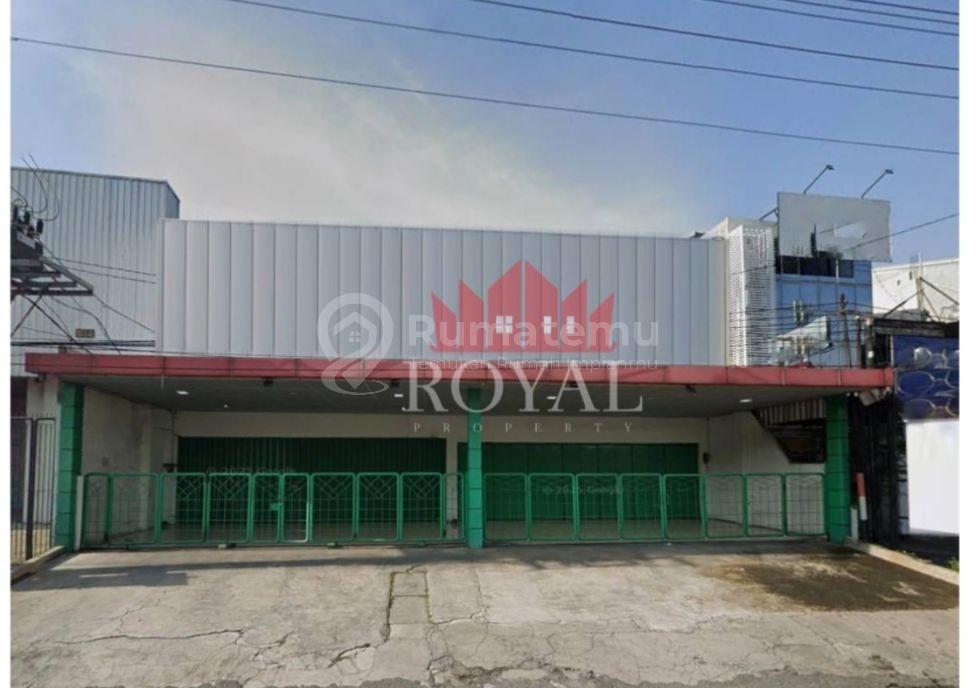 disewakan ruang usaha raya Majapahit semarang