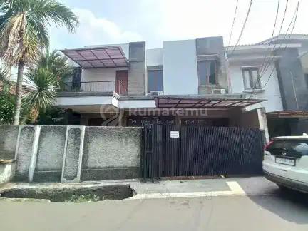 Di Jual:  Rumah cantik BANGKA Jakarta Selatan
