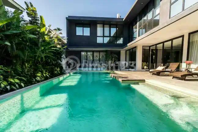 Beautyfull 5 B R Villa For Rent In Canggu Bali