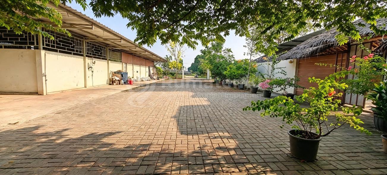 Disewakan Gudang Teluk Naga Tangerang Luas Tanah 2560M2 Luas Bangunan 800M2 Siap Pakai