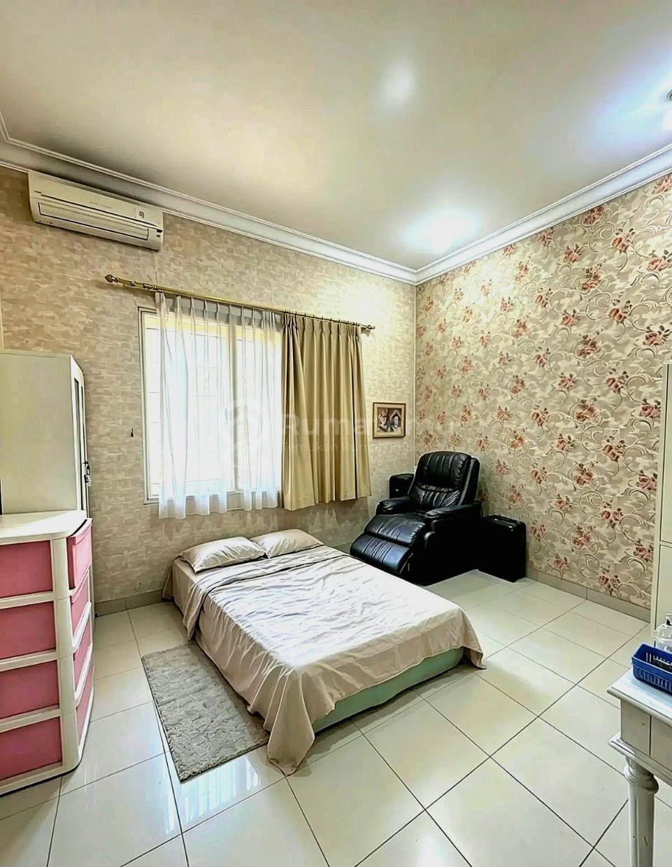 Dijual Rumah di Jakarta Barat Kavling DKI Meruya Utara