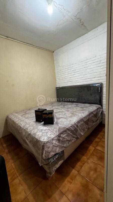 Rumah hook di komplek Duren Sawit, Jakarta Timur