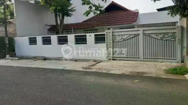 Disewakan Rumah Cocok untuk Kantor D Senopati Jakarta Selatan