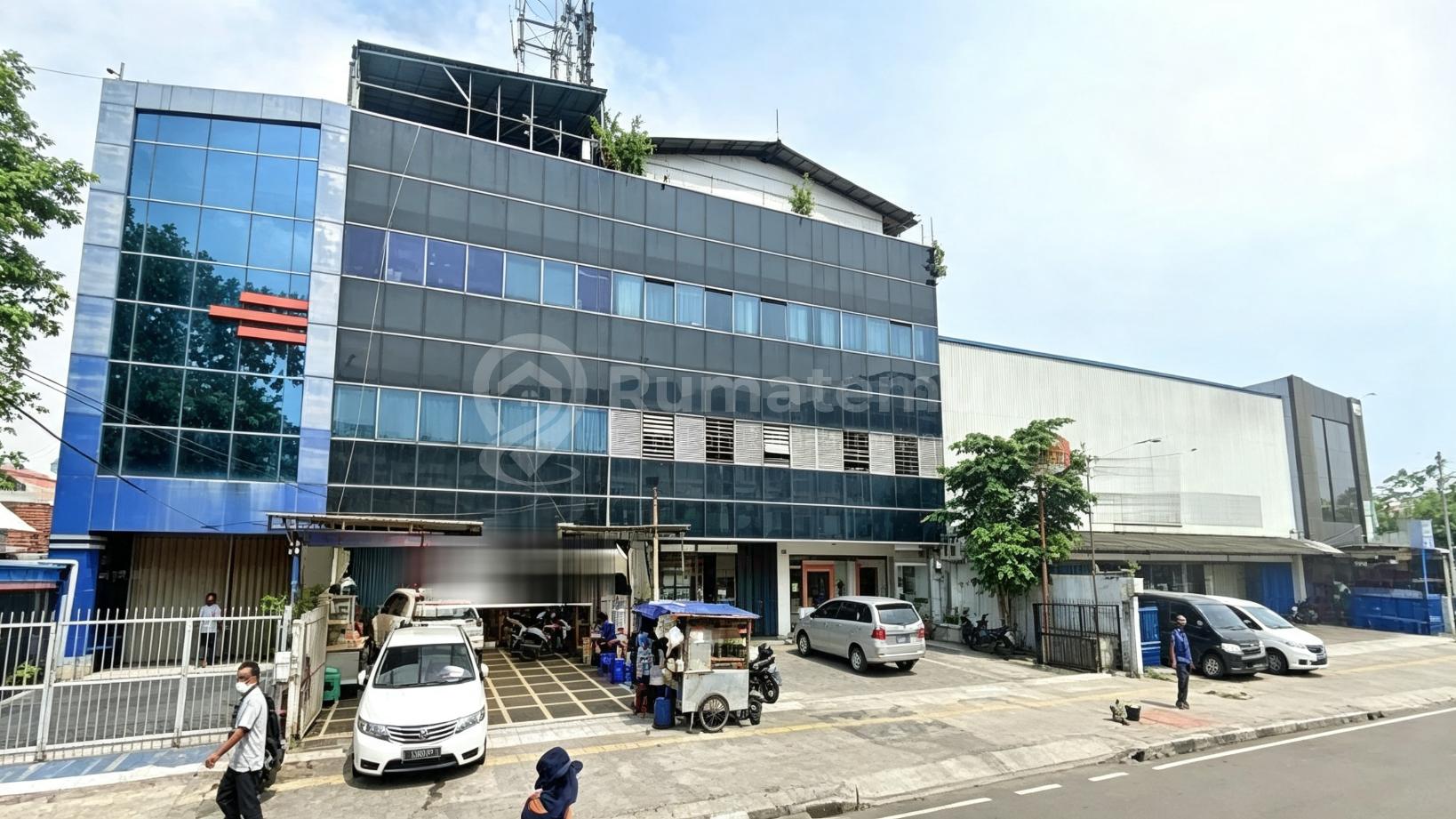 Dijual ruko gandeng luas premium Rawamangun Pulo Gadung, Jakarta Sangat cocok untuk BANK, KANTOR, SHOWROOM, RESTO, SALON, FASHION, CAFE