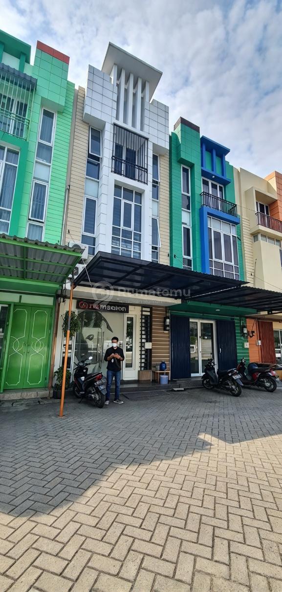 Komplek Perumahan City Resort, Cengkareng, Jakbar..Dijual Ruko/Rukan, Shgb, Luas Tanah : 67 M2.-Mp/Llg3474 | Rumah123