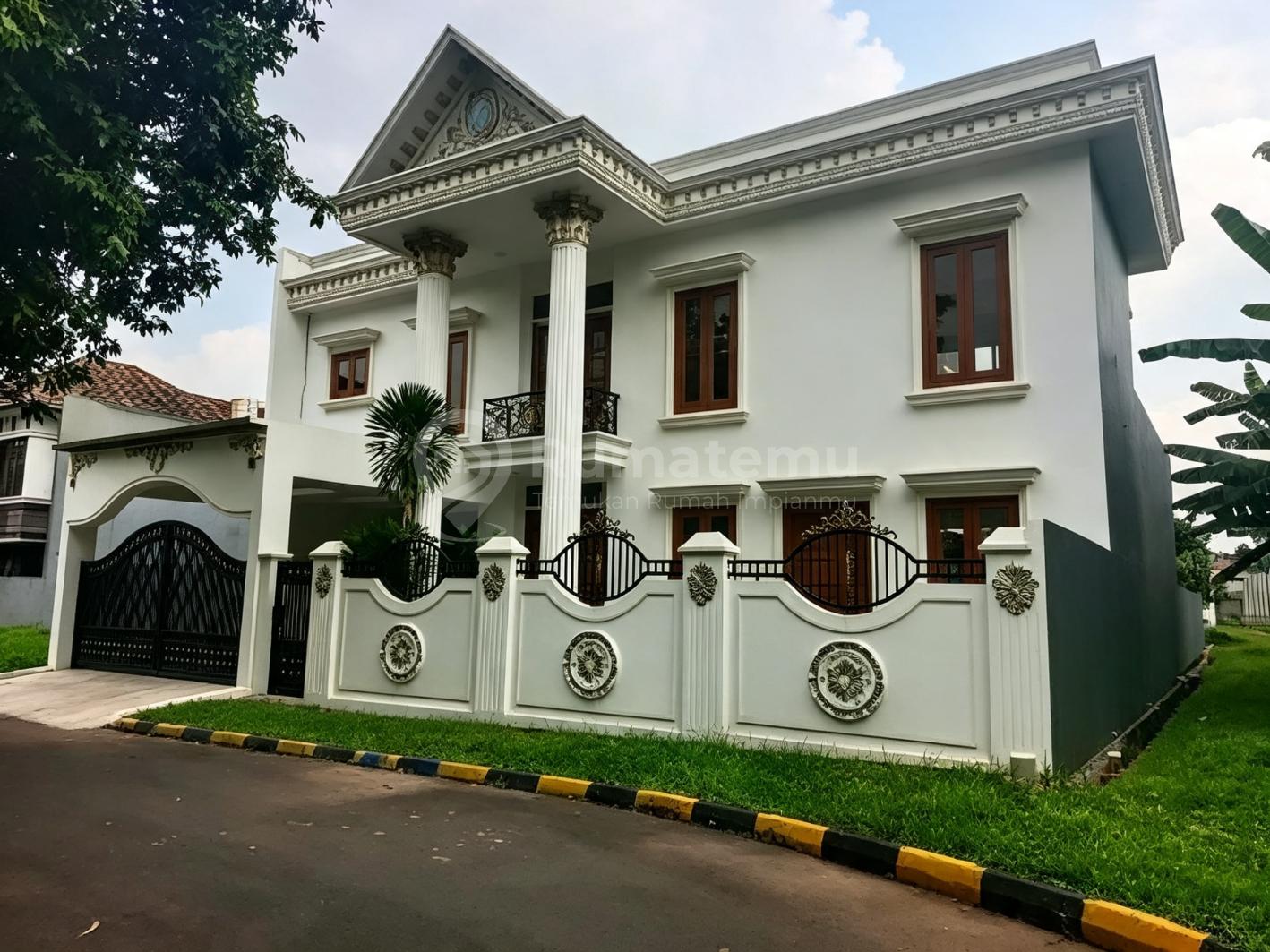 Dijual Hunian nyaman, Puspita Loka Bsd Rumah Mewah 2 Lantai Swimming Pool