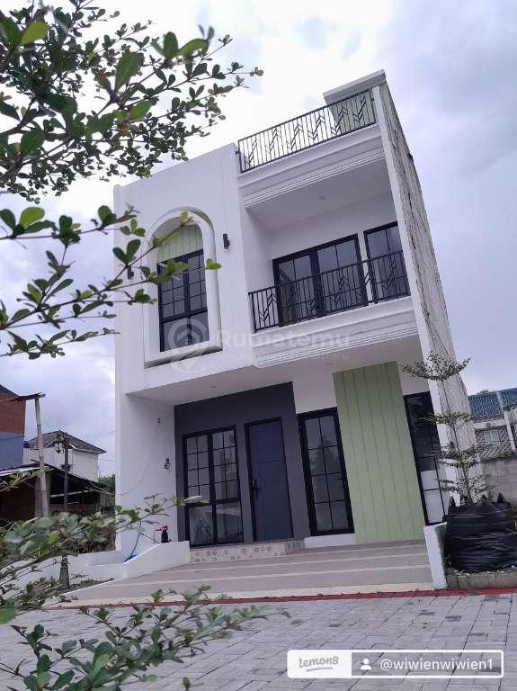 Rumah 2.5 Lantai di Kav.AL GDC Depok
