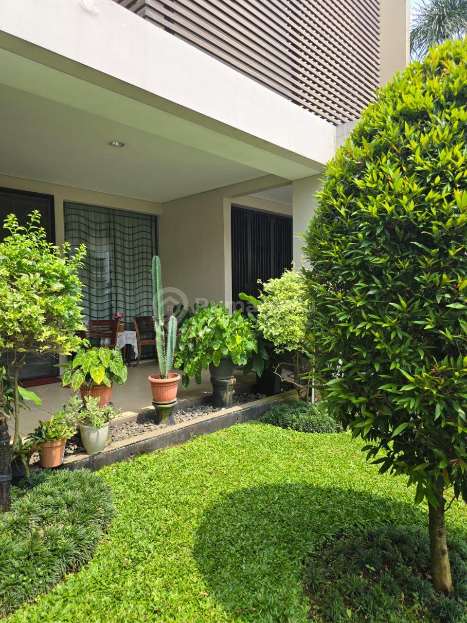 Dijual Rumah 2 lantai kondisi Rapi & Asri, di Virginia Lagoon BSD