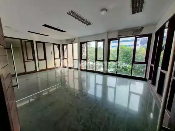 Disewakan Gedung Siap Pakai , Dekat Pintu Tol Kebon Jeruk