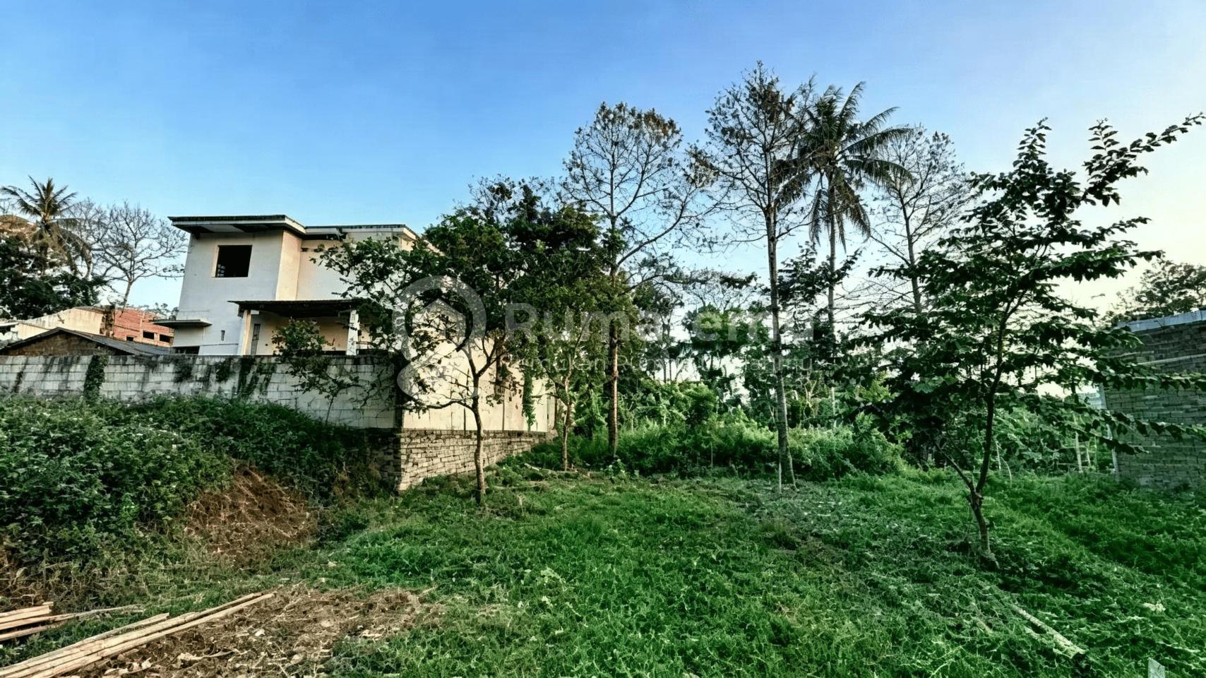 Tanah Dijual Dekat Bsb Mall Semarang, Lt 107m2
