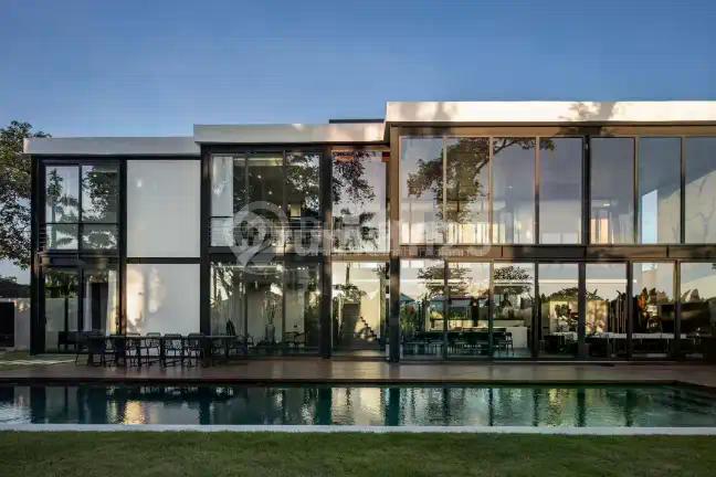 Ready For Rent 5 B R Luxury Villa In Umalas Bali