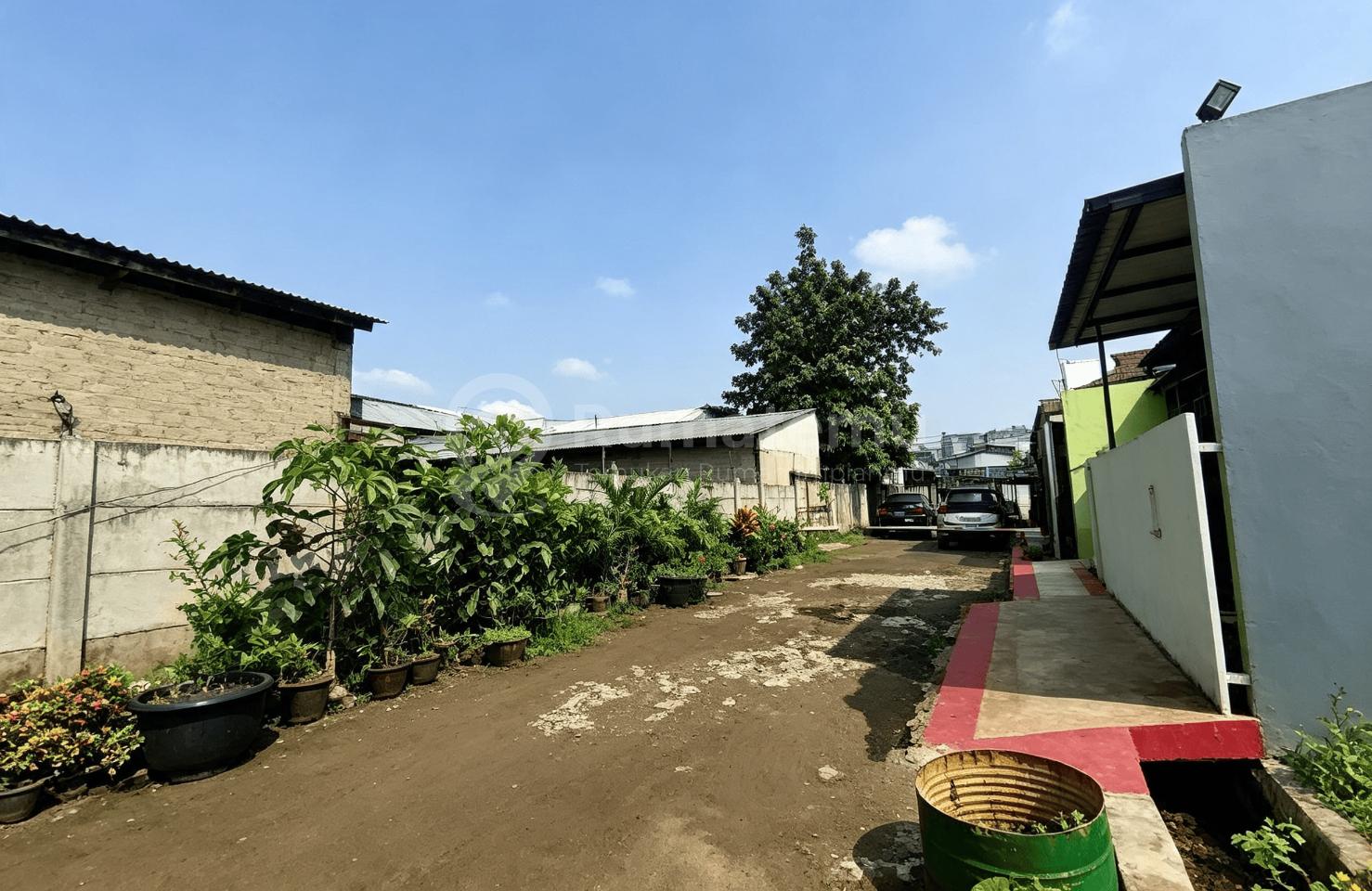 DIJUAL TANAH PABUARAN ,LUAS 150 M2 SHM,KARAWACI, TANGERANG