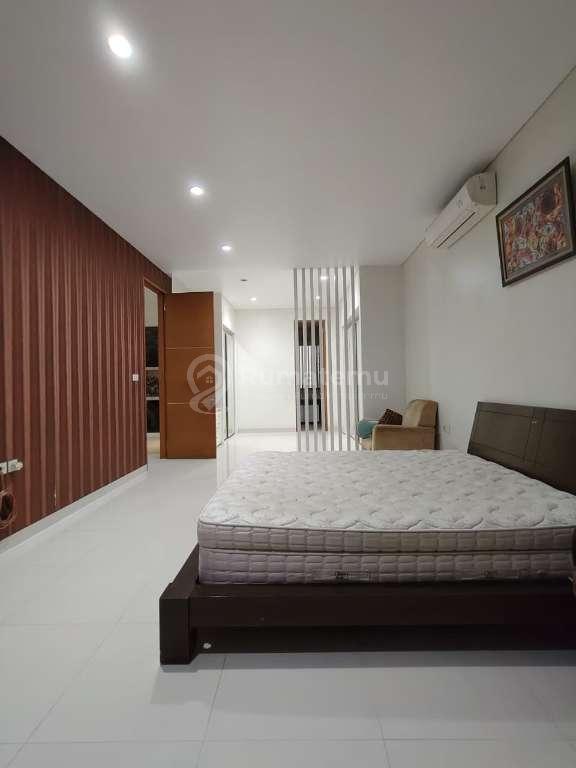 Turun Harga Rumah Dalam Komplek Di Cempaka Jakarta Timur 